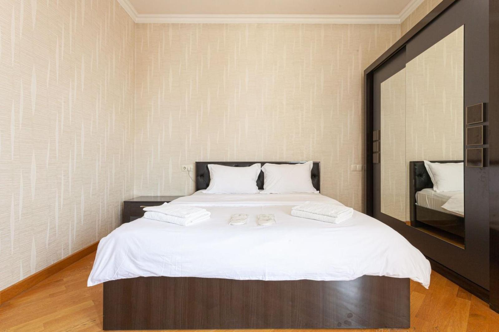 Stay Inn Apartments At Buzand 13 Street Erevan Esterno foto