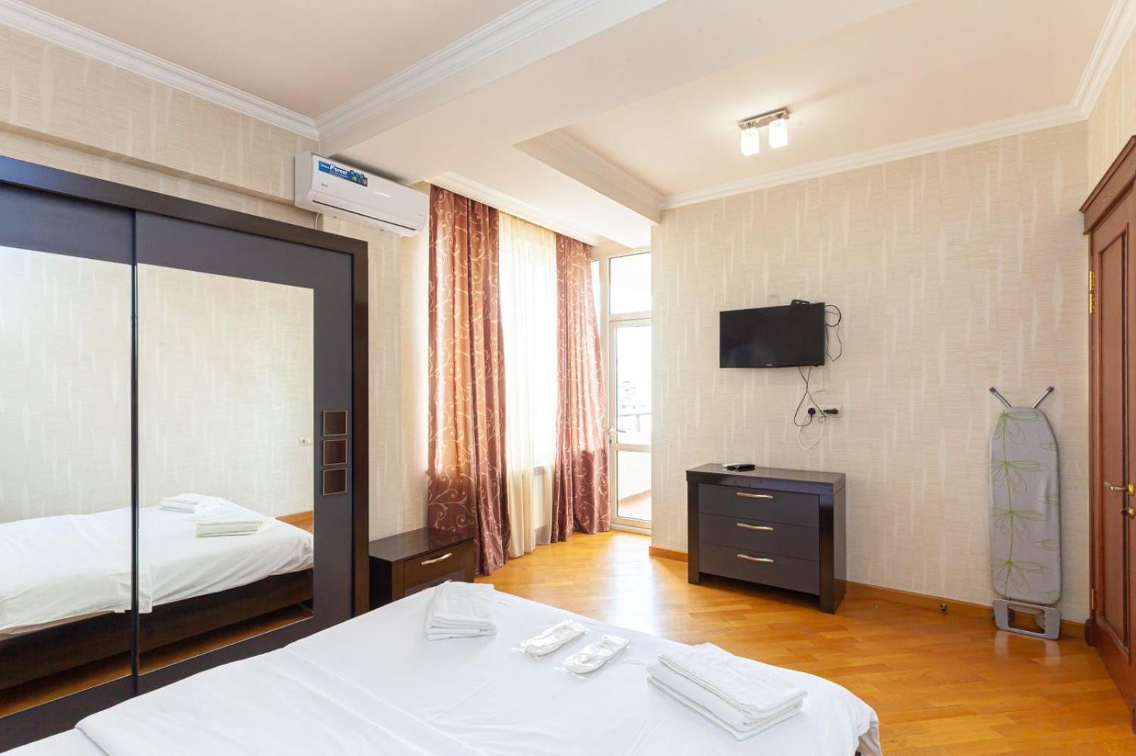 Stay Inn Apartments At Buzand 13 Street Erevan Esterno foto