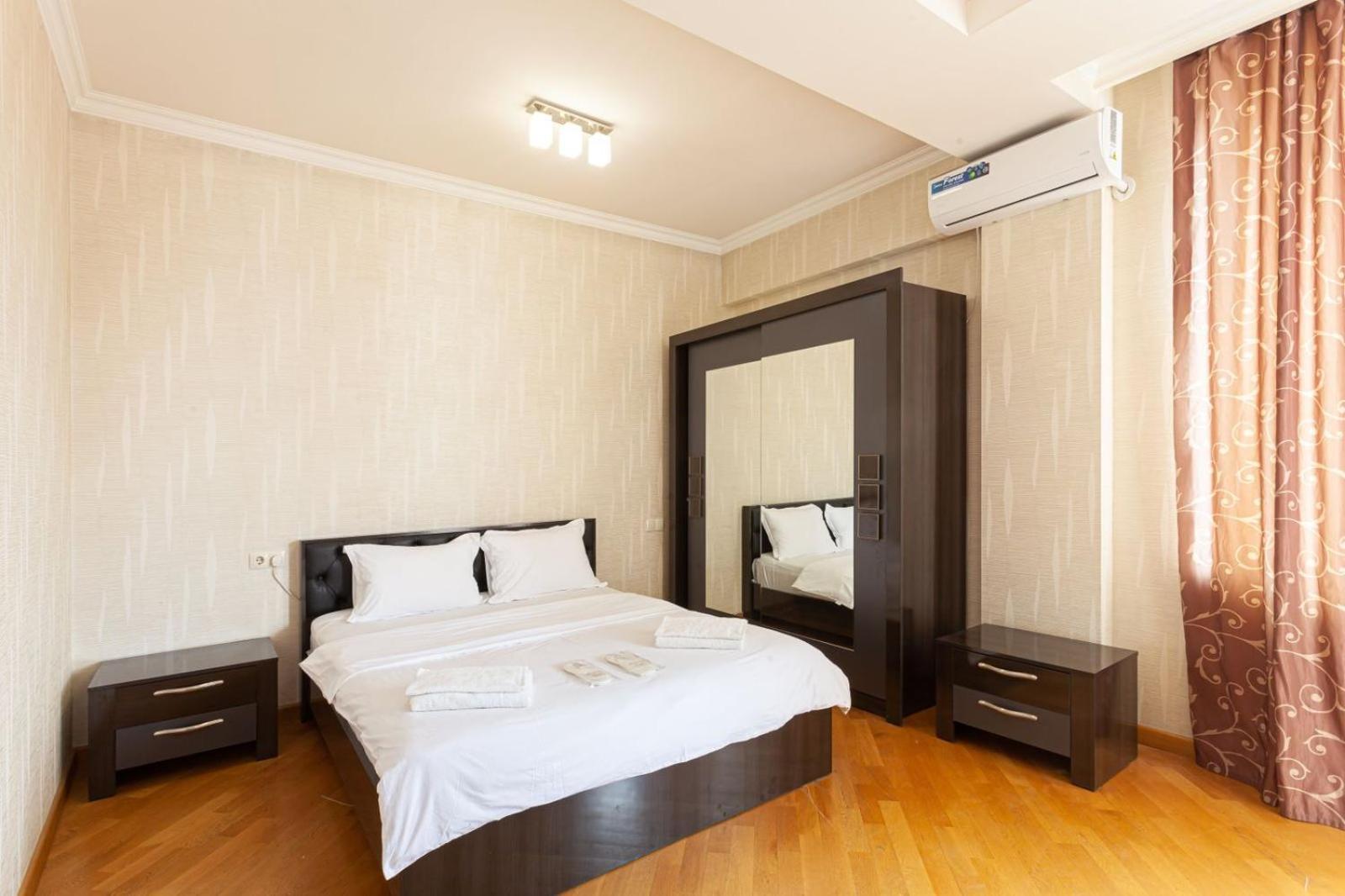 Stay Inn Apartments At Buzand 13 Street Erevan Esterno foto