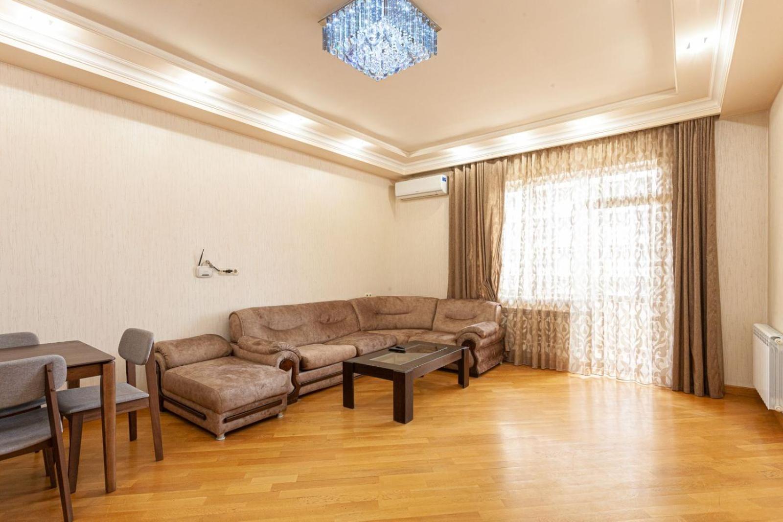 Stay Inn Apartments At Buzand 13 Street Erevan Esterno foto