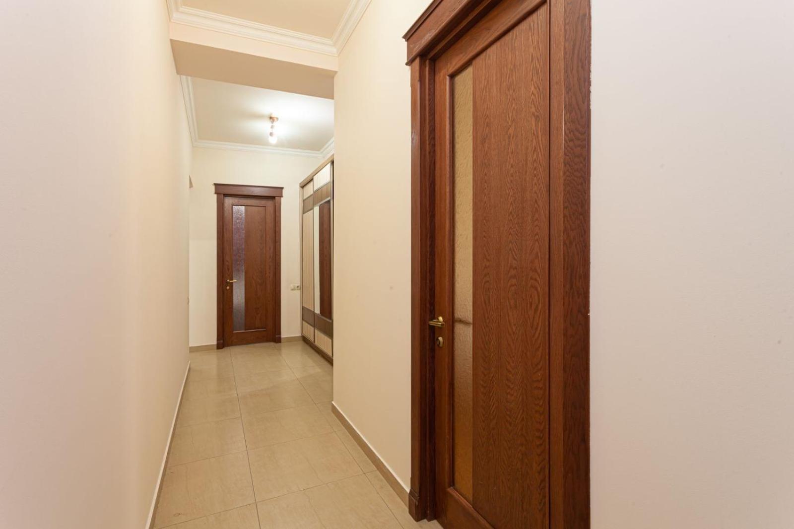 Stay Inn Apartments At Buzand 13 Street Erevan Esterno foto