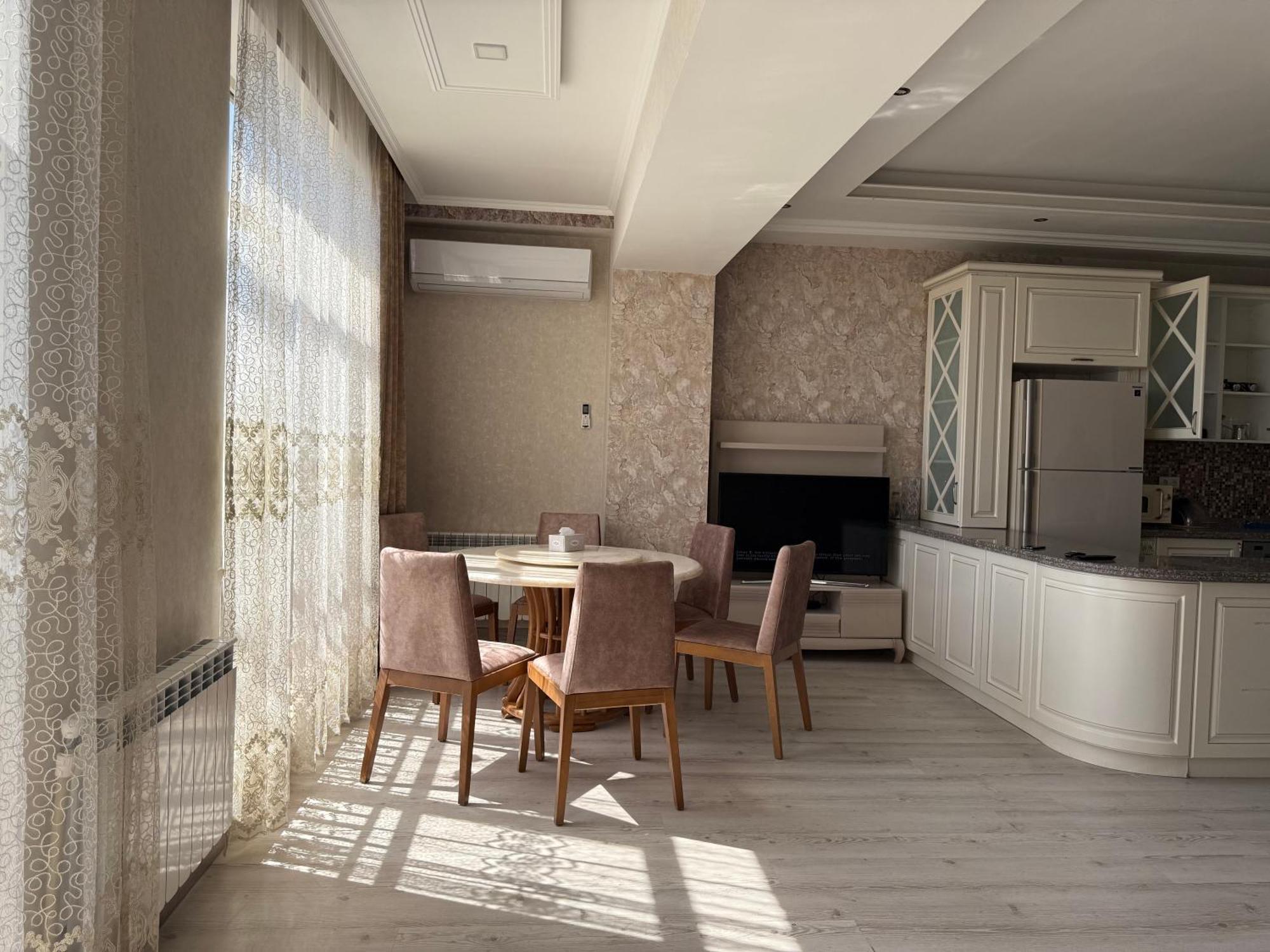 Stay Inn Apartments At Buzand 13 Street Erevan Esterno foto