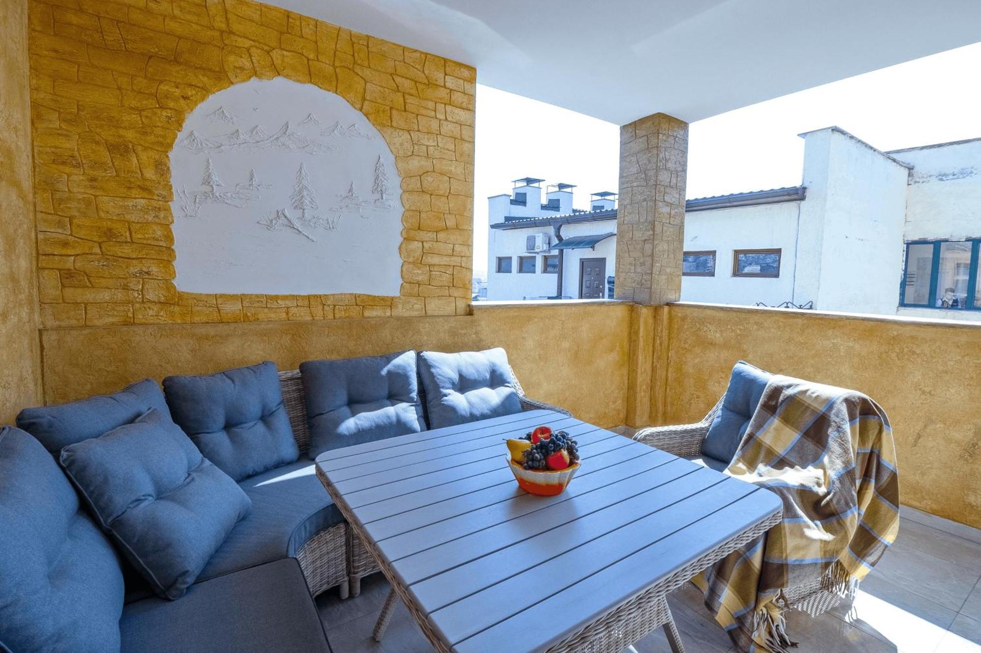 Stay Inn Apartments At Buzand 13 Street Erevan Esterno foto