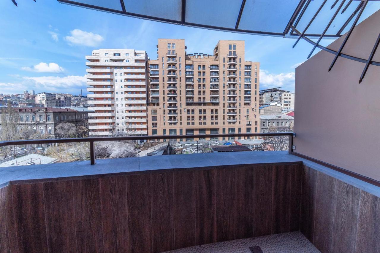 Stay Inn Apartments At Buzand 13 Street Erevan Esterno foto